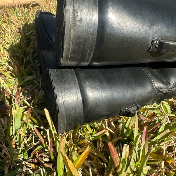 Black Leather Riding Boots - Picture 4 of 10